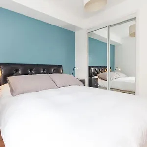 Apartment Annandale Street Quiet Central Family With Parking 